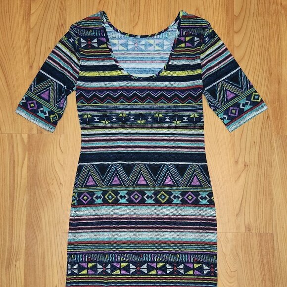 XHILARATION Women's Colorful Aztec Print Stretch Midi Pull On MED - Picture 4 of 9